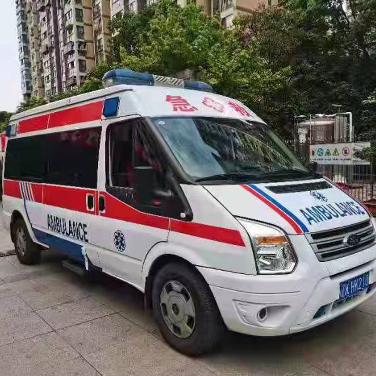 五湖渔场长途救护车护送病人返乡