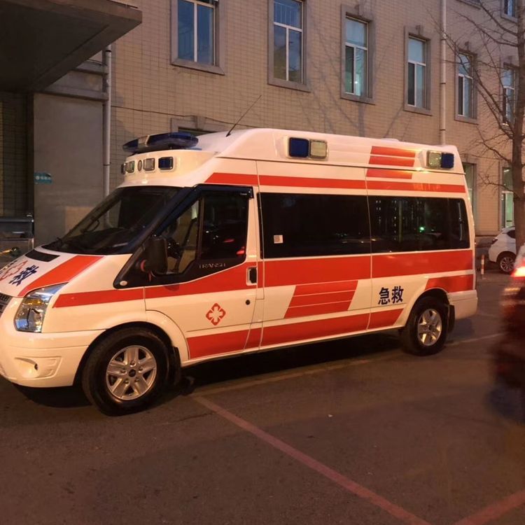 五湖渔场夜间租赁救护车护送病人转院：安全转运的 8 大核心注意事项